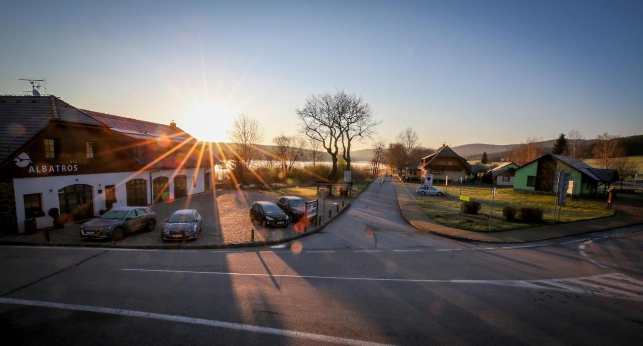 Penzion Vyton Hotel Přední Výtoň Eksteriør billede